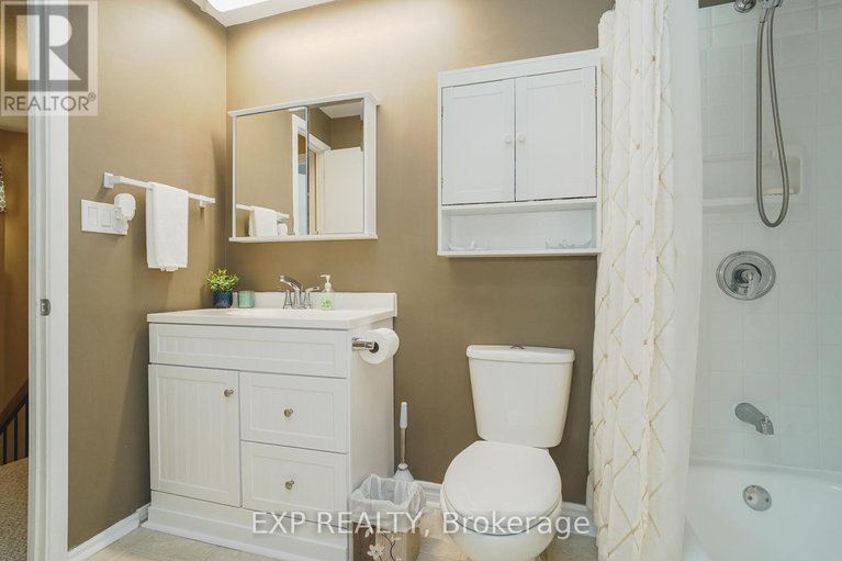 28798911/66-malvern-drive/pheasant-run/ottawa/ontario/K2J1M1_22