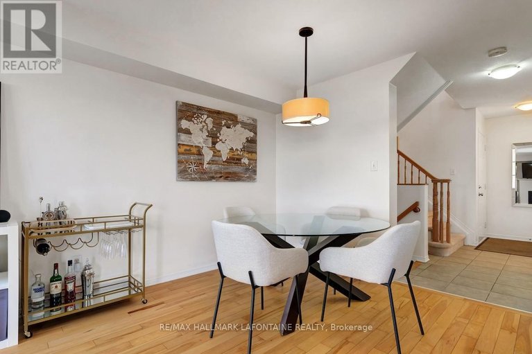 29412973/442-wisteria-crescent/hunt-club/ottawa/ontario/K1V0P1_13