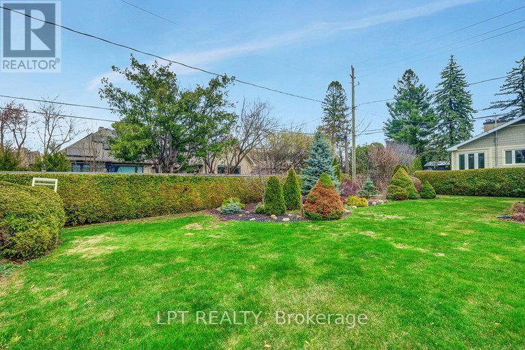 28230942/169-roger-road/faircrest-heights/ottawa/ontario/K1H5C7_43