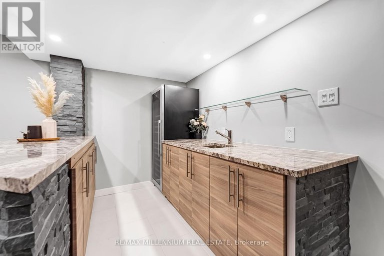 28927010/327-ballinville-circle/riverside-south/ottawa/ontario/K4M0E2_46