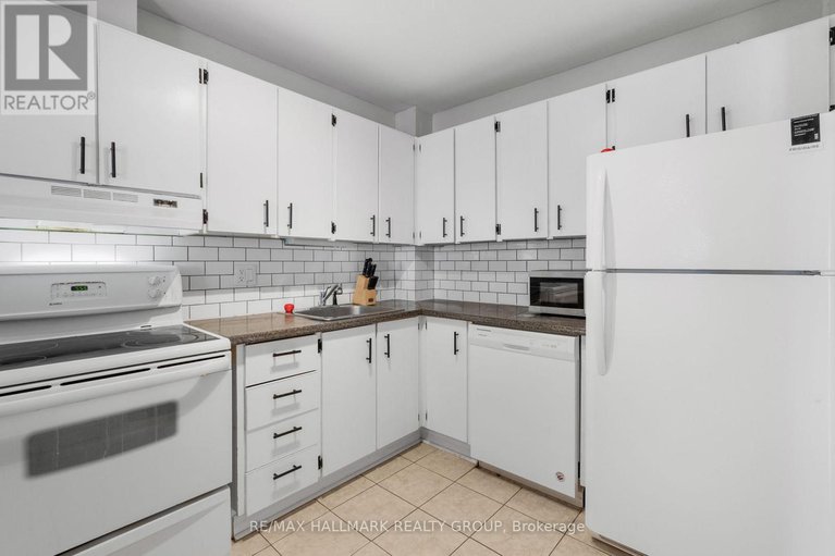 29157737/107-3445-uplands-drive/hunt-club/ottawa/ontario/K1V9N5_10