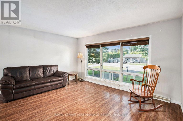 28854189/5803-rockdale-road/vars-village/ottawa/ontario/K0A3H0_2