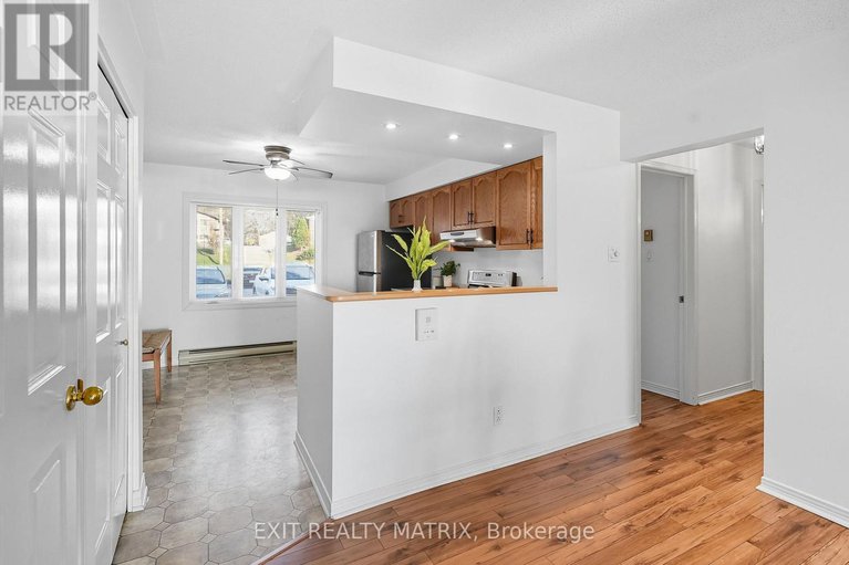 29080109/1c-160-edwards-street/town-of-rockland/clarence-rockland/ontario/K4K1H9_9