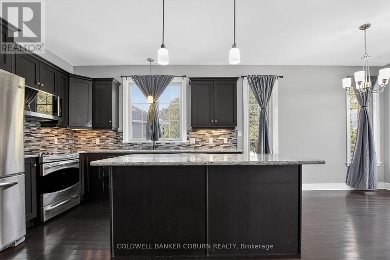 29527715/37-galens-way/kemptville/north-grenville/ontario/K0G1J0_9