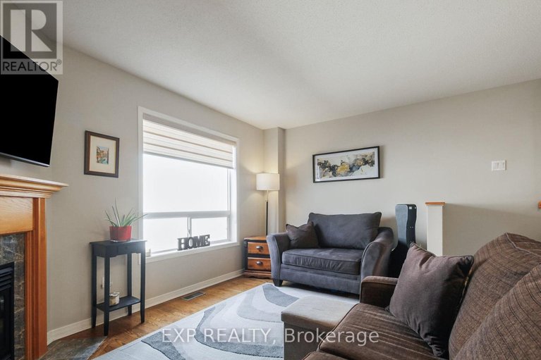 29664785/321-wiffen-private/westcliffe-estates/ottawa/ontario/K2H1G3_13