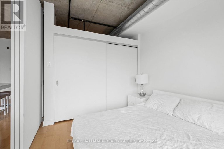 28562337/438-340-mcleod-street/ottawa-centre/ottawa/ontario/K2P1A4_16