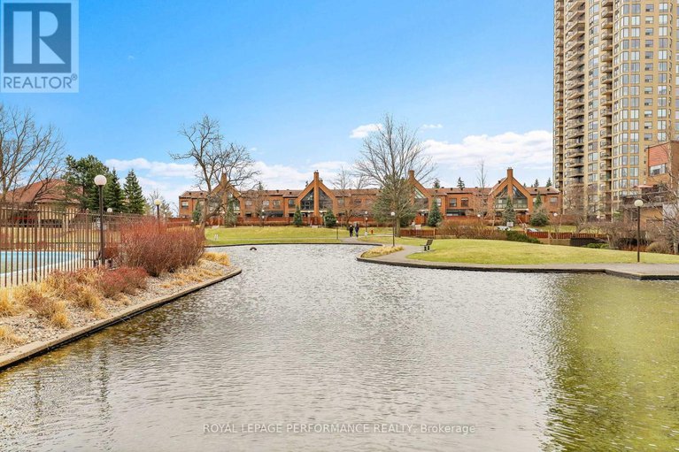 29432607/2708-545-st-laurent-boulevard/viscount-alexander-park/ottawa/ontario/K1K4H9_28