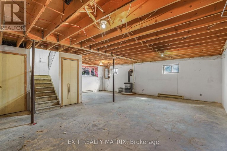 29674349/1630-gourley-road/east-hawkesbury/ontario/K6A2R2_35