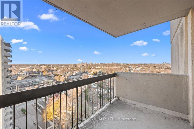 29135891/1507-158b-mcarthur-avenue/vanier/ottawa/ontario/K1L8C9_22