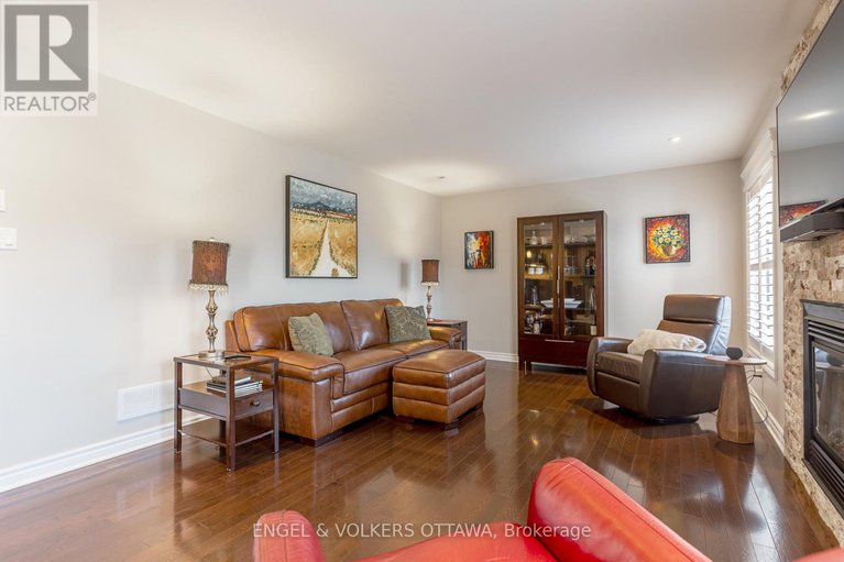 28139063/105-vallier-way-n/avalon-east/ottawa/ontario/K4A0R3_19
