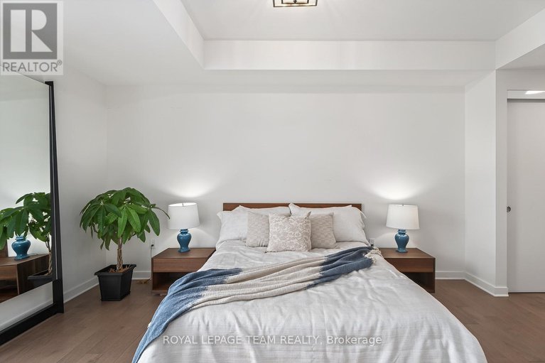 29177023/608-135-barrette-street/vanier/ottawa/ontario/K1L7Z9_25