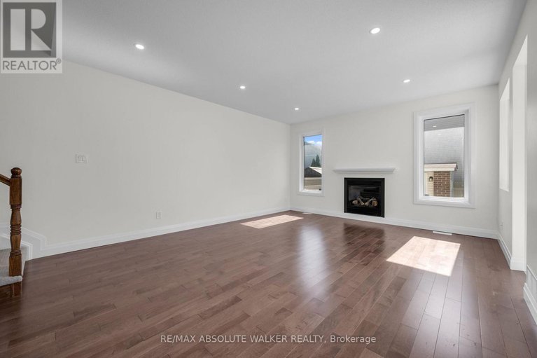 29069176/424-nittany-crescent/strandherd/ottawa/ontario/K2J5P1_10