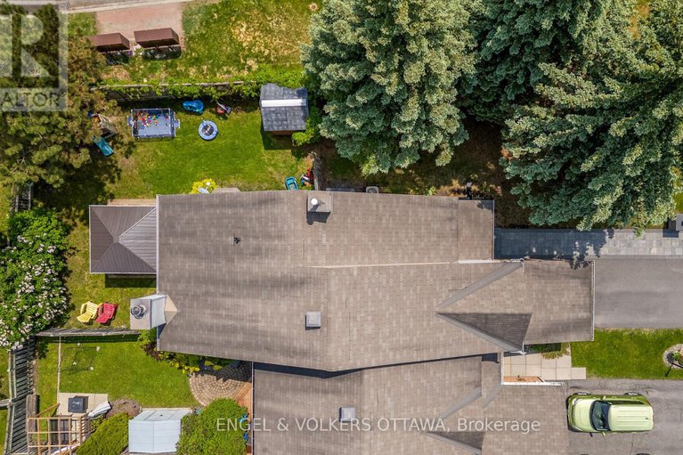 28419048/92-markland-crescent/barrhaven-east/ottawa/ontario/K2G5Z7_43