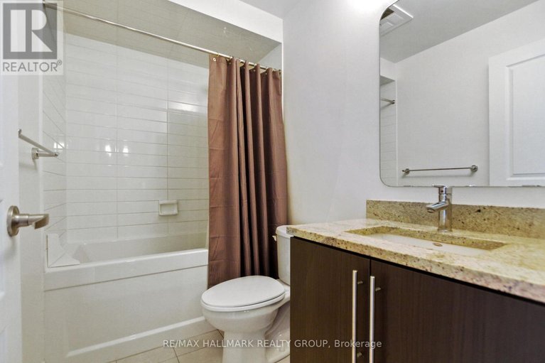 29513773/814-238-besserer-street/sandy-hill/ottawa/ontario/K1N6B1_23