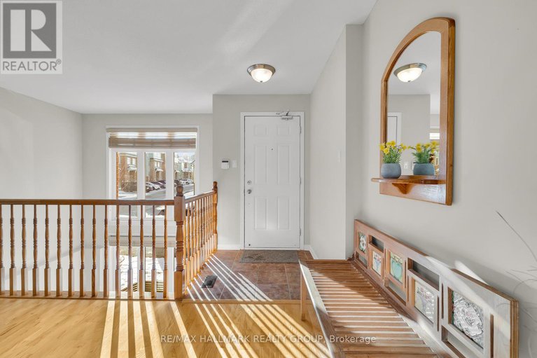 29228644/4-577-reardon-private/heron-gateindustrial-park/ottawa/ontario/K1V2K9_4