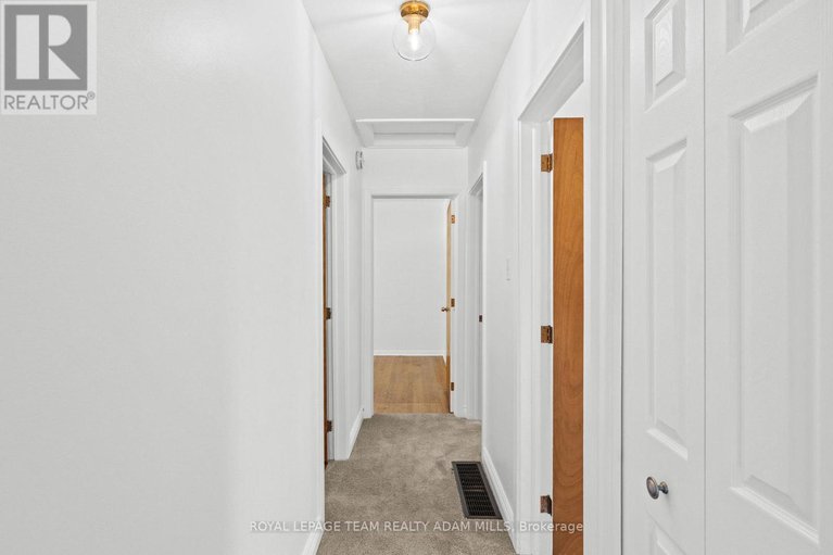28867899/3-domus-crescent/lynwood-village/ottawa/ontario/K2H6A3_14