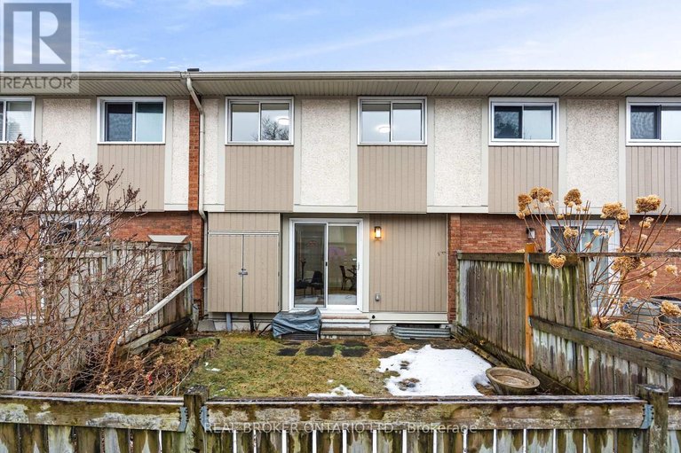 29575712/c-477-moodie-drive/arbeatha-park/ottawa/ontario/K2H8T7_42