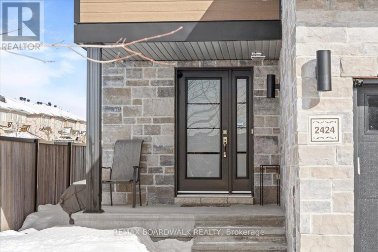 29414460/2424-marble-crescent/town-of-rockland/clarence-rockland/ontario/K4K1P6_3