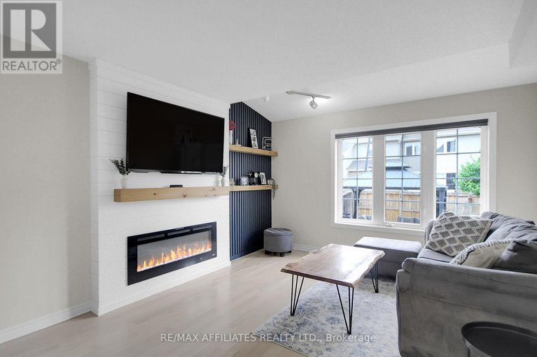 28463805/218-bookton-place/riverside-southgloucester-glen/ottawa/ontario/K1V1L9_16