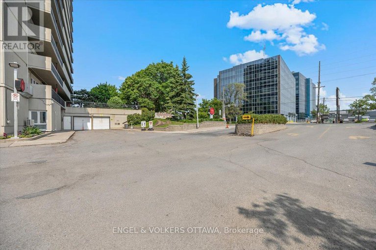 28901436/908-158a-mcarthur-avenue-e/vanier/ottawa/ontario/K1L7E7_2