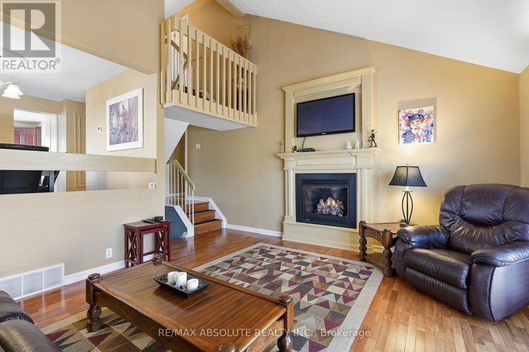 29579174/1594-st-georges-street/bilberry-creekqueenswood-heights/ottawa/ontario/K1E2M9_12