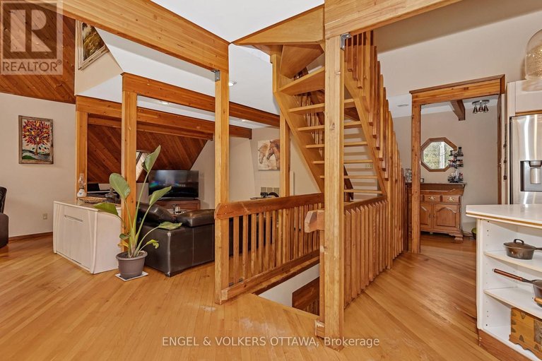 29610476/791-rock-road/north-grenville-twp-kemptville-south/north-grenville/ontario/K0G1S0_6