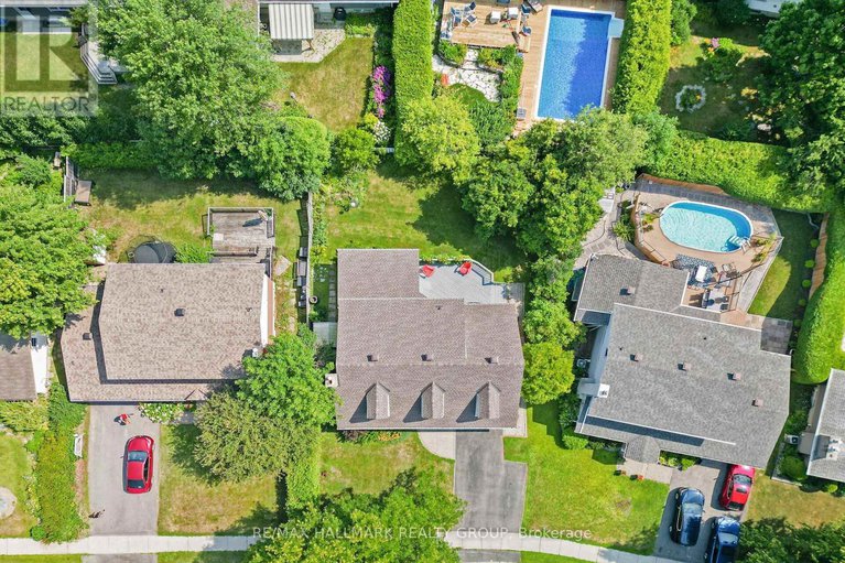 28830013/51-charkay-street/borden-farmstewart-farmcarleton-heightsparkwood-hills/ottawa/ontario/K2E5N5_45