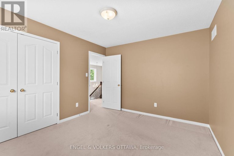 28547141/94-riverstone-drive/stonebridge/ottawa/ontario/K2J5E3_27