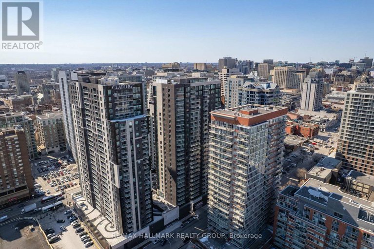 29589400/2008-180-george-street/lower-townbyward-market/ottawa/ontario/K1N0G8_2