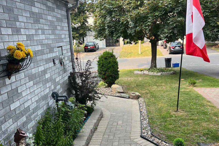28730810/1130-dianne-avenue/town-of-rockland/clarence-rockland/ontario/K4K1J6_5