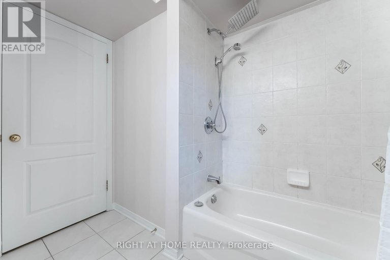 28840959/67-strathaven-private/cyrville/ottawa/ontario/K1J1K7_24