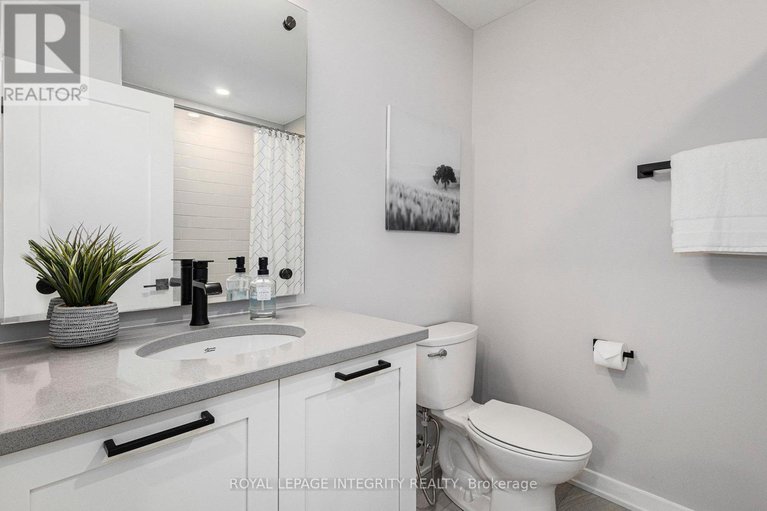 28650135/1043-eider-street/riverside-southgloucester-glen/ottawa/ontario/K4M0P4_21
