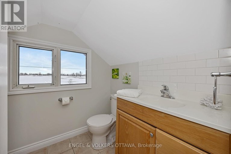 29458727/4868-ferry-road/fitzroy/ottawa/ontario/K0A1X0_28