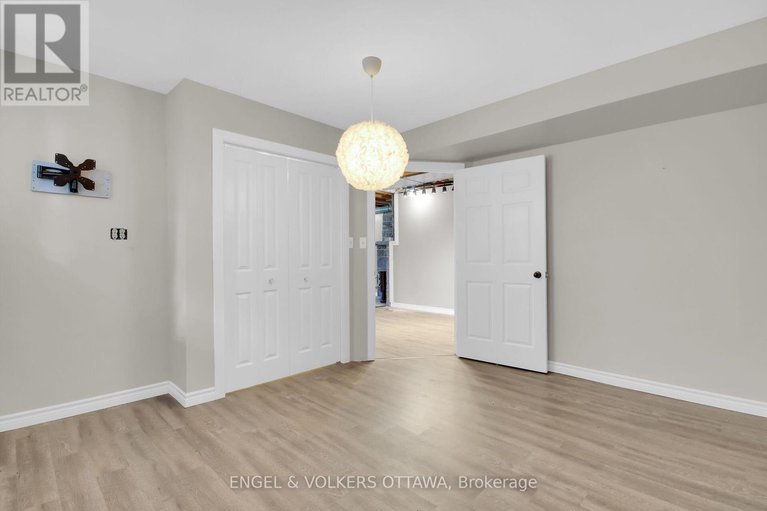 28271751/4715-kelso-street-e/augusta-twp/augusta/ontario/K0E1T0_31