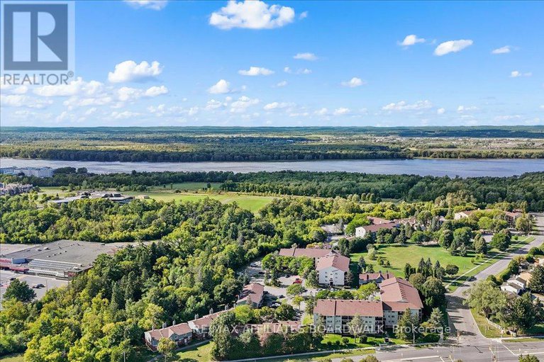 28857204/6482-bilberry-drive/convent-glen-north/ottawa/ontario/K1C4N8_38
