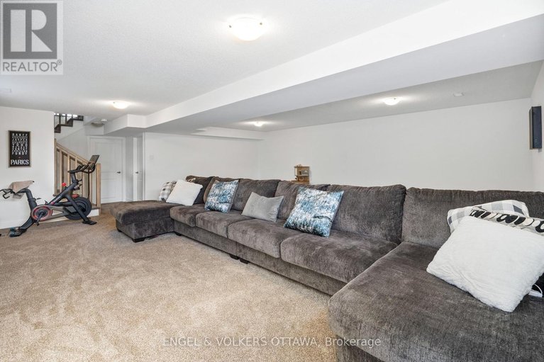 29556815/779-ovation-grove/leitrim/ottawa/ontario/K1T0X6_30