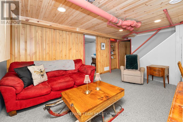 28819009/5515-millview-street/manotick-long-island-nicholls-island/ottawa/ontario/K4M1J3_21
