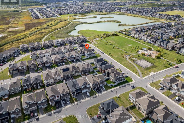 29041000/815-henslows-circle/avalon-west/ottawa/ontario/K4A5H6_32