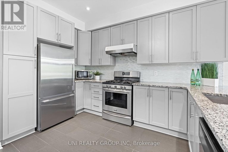 28837176/130-hawkeswood-drive/riverside-southgloucester-glen/ottawa/ontario/K4M0C1_9