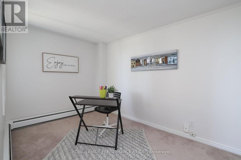 28505384/1002-1171-ambleside-drive/woodroffe/ottawa/ontario/K2B8G6_19