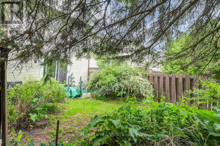 28465556/1155-millwood-court/convent-glen-north/ottawa/ontario/K1C3E9_4