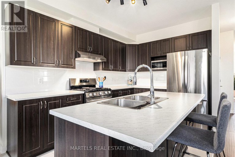 28797633/39-watchim-street/avalon-east/ottawa/ontario/K4A5K6_8
