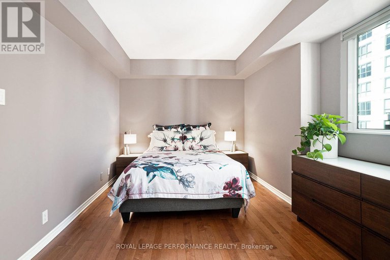 28128847/1901-445-laurier-avenue-w/ottawa-centre/ottawa/ontario/K1R0A2_11