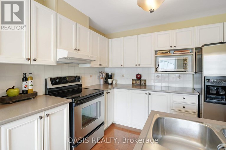 28620330/26-stoneleigh-street/strandherd/ottawa/ontario/K2G7A2_16