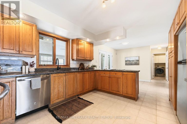 29431777/2349-brennan-park-drive/cumberland-west/ottawa/ontario/K4C1H6_14