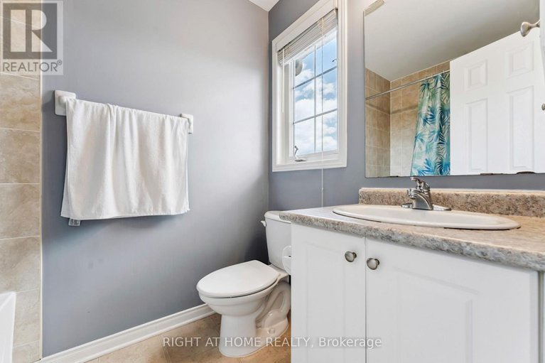 29059749/142-lokoya-street/emerald-meadowstrailwest/ottawa/ontario/K2S0J4_16