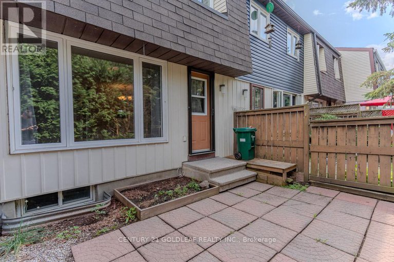 28602194/1342-cedarcroft-crescent/pineview/ottawa/ontario/K1B5C8_32