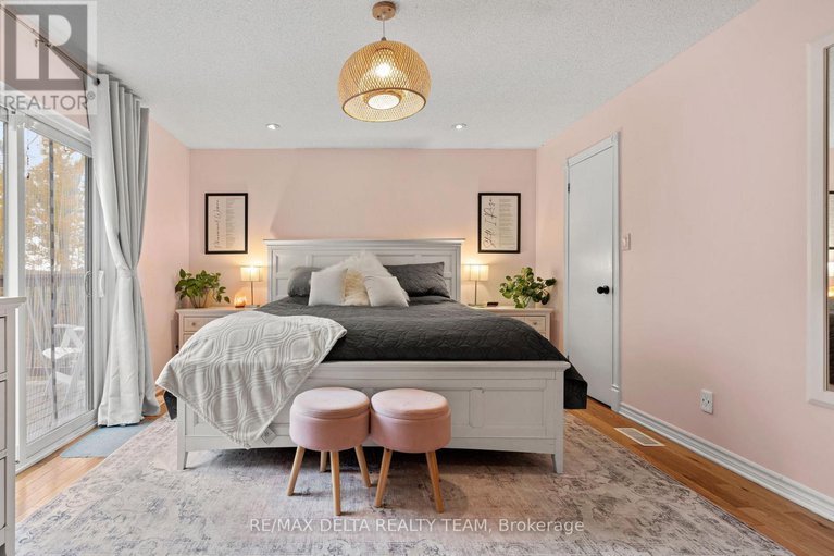 29027836/1099-des-erables-court/clarencerockland-twp/clarence-rockland/ontario/K4K1K9_17