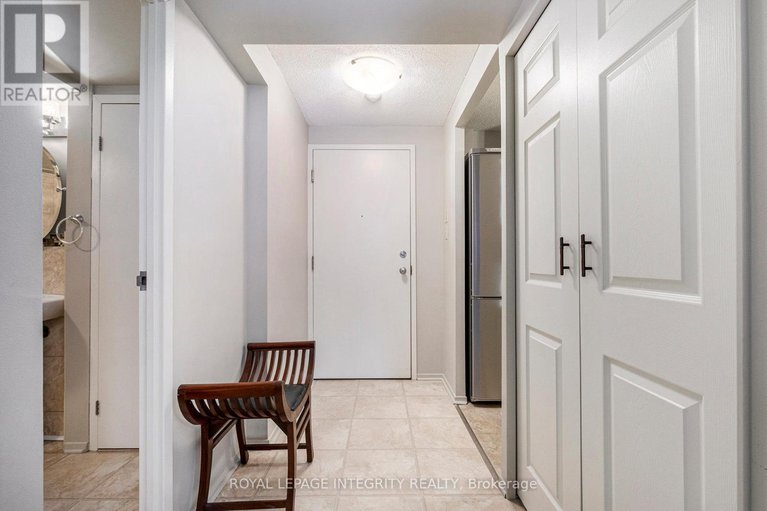 29107504/210-1025-grenon-avenue/fairfield-heights/ottawa/ontario/K2B8S5_24