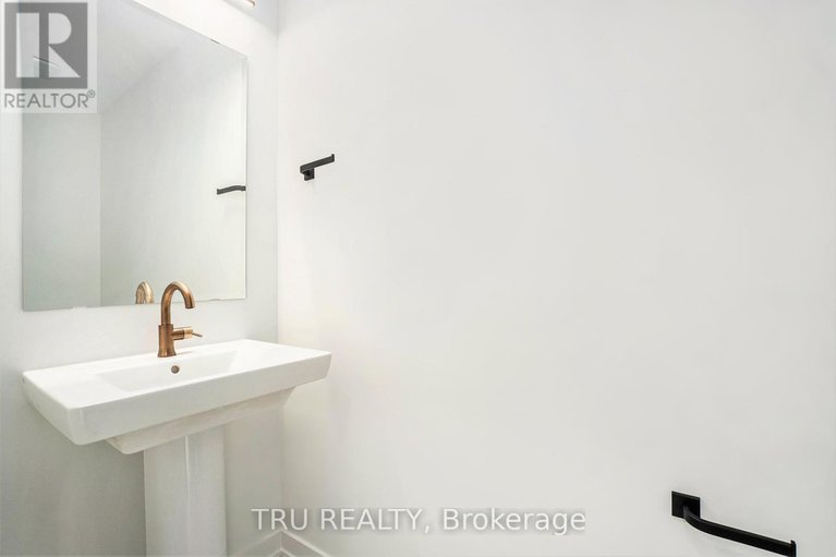 28864708/939-cologne-street/embrun/russell/ontario/K0A1W0_3